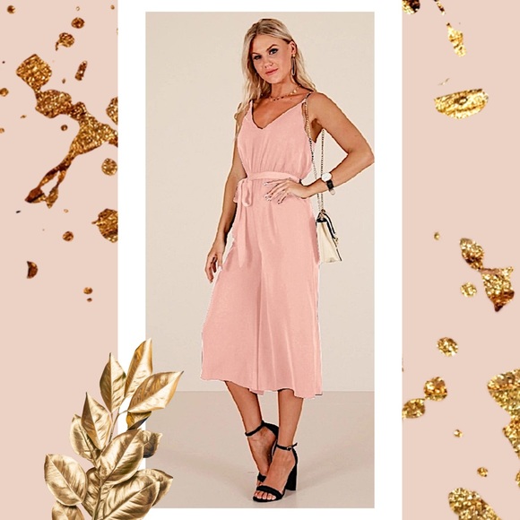 V Neck Wide Leg Capri Belted Jumpsuit NWT - Picture 3 of 8